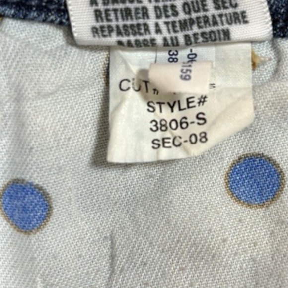 VTG American Eagle Distressed Denim Micro Mini Low Rise Shorts Sz 4 Y2K 2000s - Picture 6 of 10